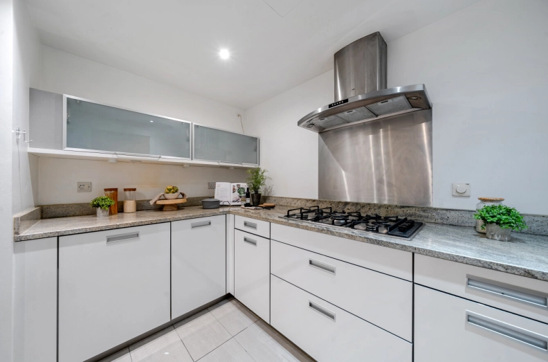 3 bedrooms apartments/flats to sale in Lymington Road, West Hampstead-image 26