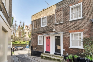 Holly Mount, Hampstead Village - NW3 view 1