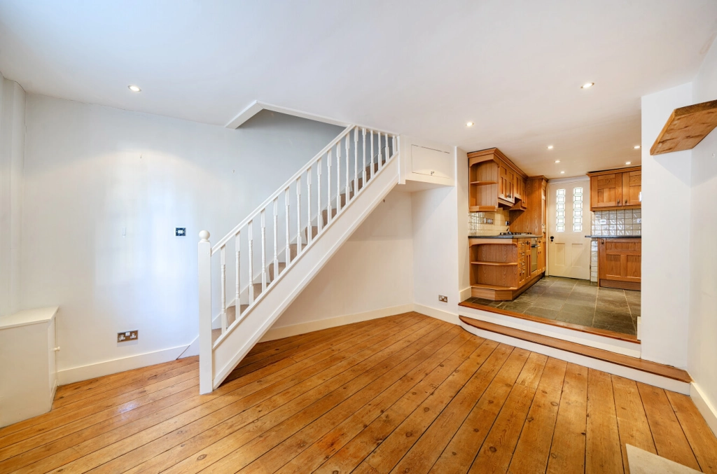 2 bedrooms houses for sale in Holly Mount, Hampstead Village - NW3 view 10