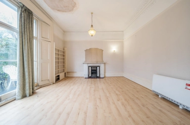 Buckland Crescent, Belsize Park - NW3 view 10