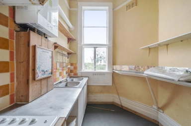 Buckland Crescent, Belsize Park - NW3 view 13