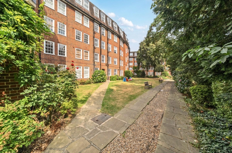 1 bedroom apartments/flats for sale in Prince Arthur Road, Hampstead Village - NW3 view 7