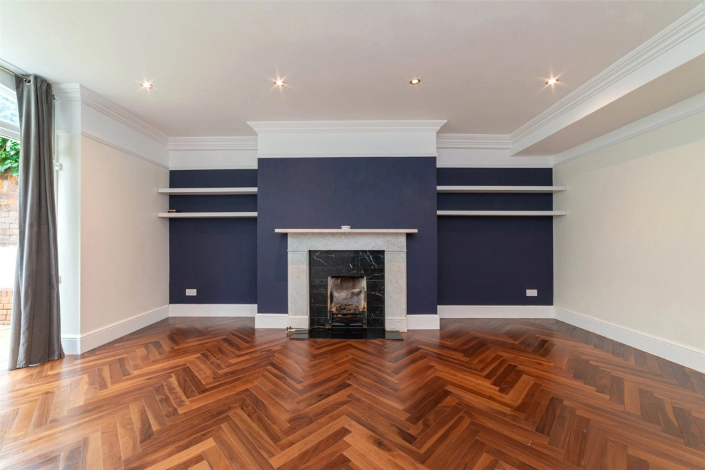 3 bedrooms apartments/flats for sale in Priory Road, South Hampstead - NW6 view 11