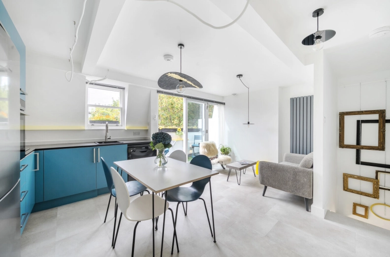 3 bedrooms apartments/flats to sale in Shirland Road, London-image 1