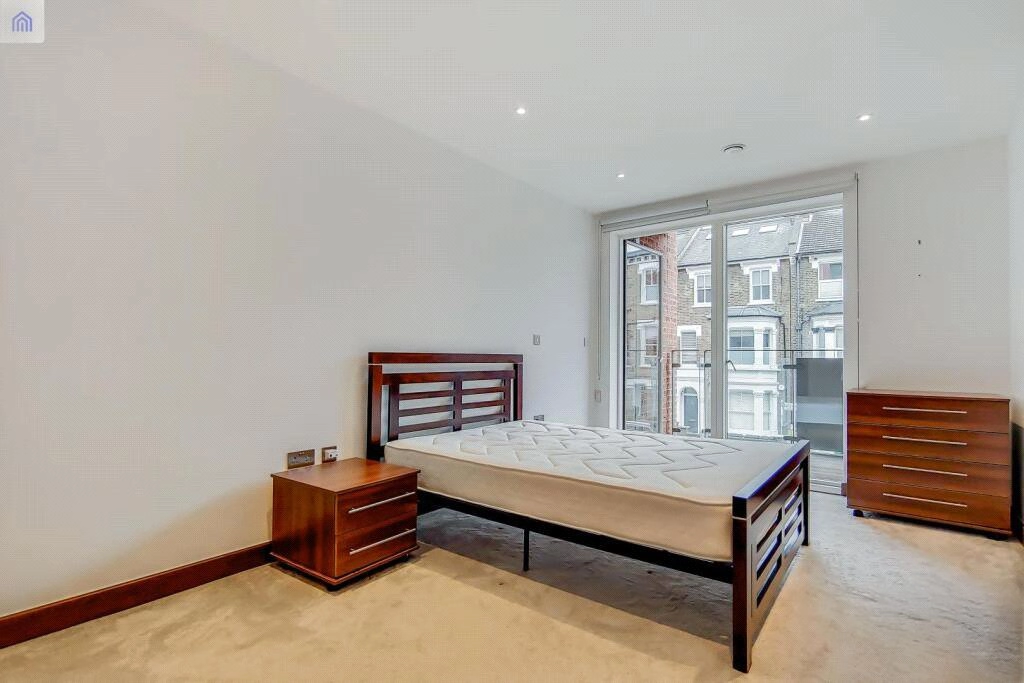 3 bedrooms apartments/flats for sale in Maygrove Road, West Hampstead - NW6 view 4
