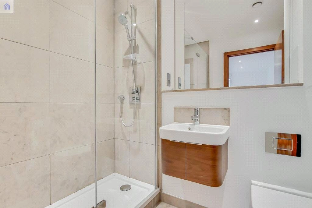 3 bedrooms apartments/flats for sale in Maygrove Road, West Hampstead - NW6 view 12