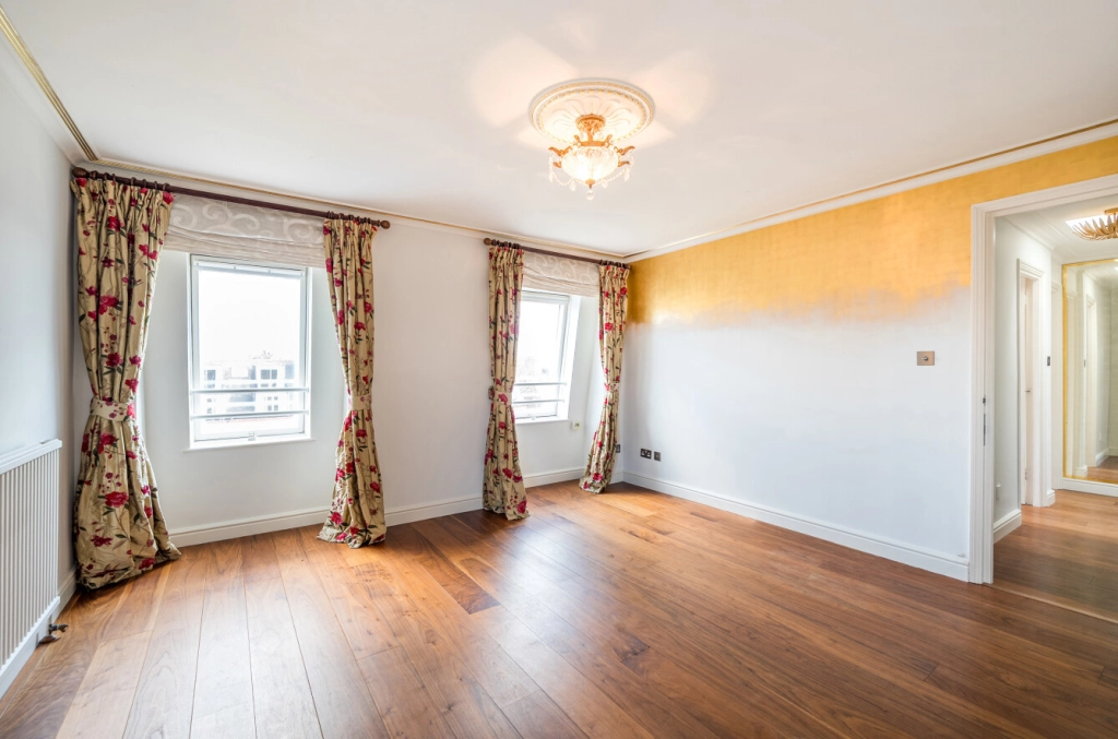 2 bedrooms apartments/flats for sale in Netherhall Gardens, Hampstead - NW3 view 9