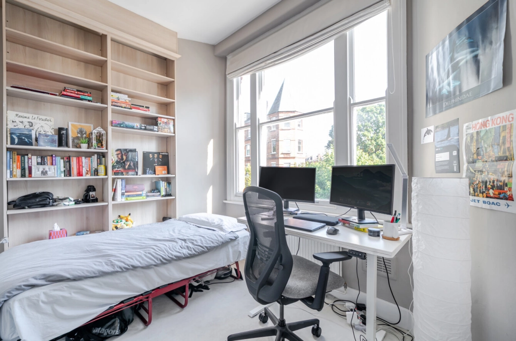 2 bedrooms apartments/flats for sale in Goldhurst Terrace, South Hampstead - NW6 view 6