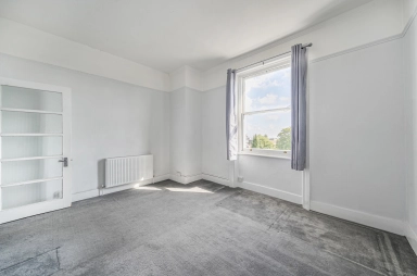 Belsize Grove, Belsize Park - NW3 view 5