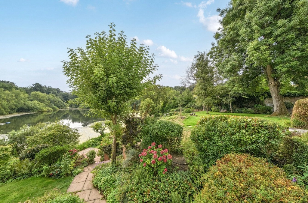 3 bedrooms apartments/flats for sale in Vale of Health, Hampstead - NW3 view 13