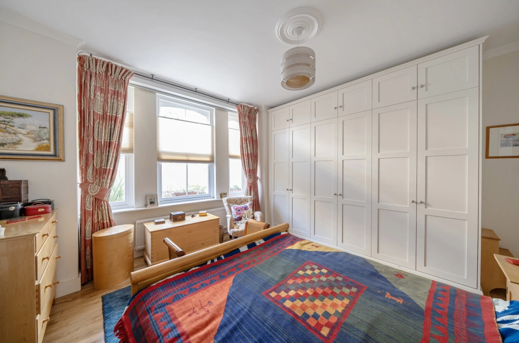 2 bedrooms apartments/flats for sale in Hampstead Hill Gardens, Hampstead - NW3 view 22