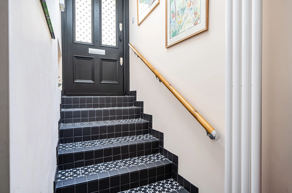 2 bedrooms apartments/flats for sale in Hampstead Hill Gardens, Hampstead - NW3 view 15