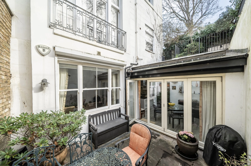 2 bedrooms apartments/flats for sale in Hampstead Hill Gardens, Hampstead - NW3 view 11