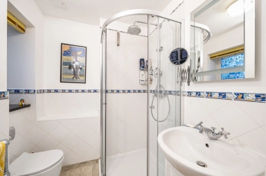 Hampstead Hill Gardens, Hampstead - NW3 view 21