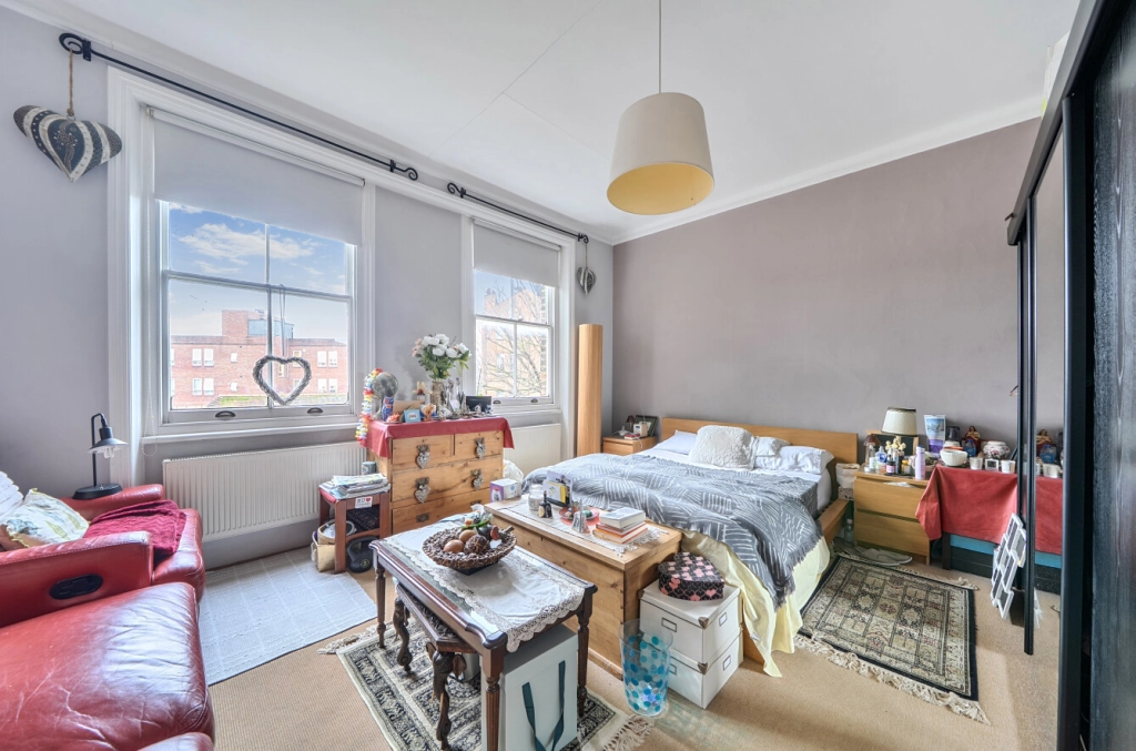 2 bedrooms apartments/flats for sale in Finchley Road, Hampstead - NW3 view 4
