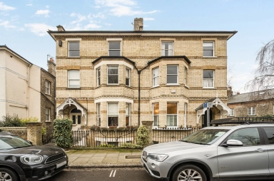 Gayton Crescent, Hampstead Village - NW3 view 17