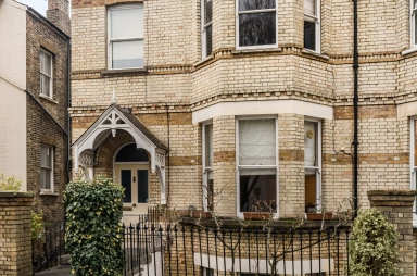 Gayton Crescent, Hampstead Village - NW3 view 8