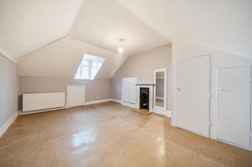 2 bedrooms apartments/flats for sale in Gayton Crescent, Hampstead Village - NW3 view 19