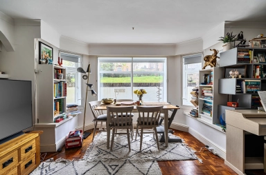 Daleham Gardens, Hampstead - NW3 view 15