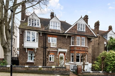 Daleham Gardens, Hampstead - NW3 view 19