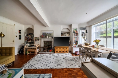 Daleham Gardens, Hampstead - NW3 view 21