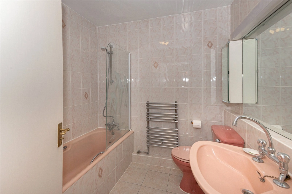 2 bedrooms apartments/flats for sale in Fairfax Road, London - NW6 view 10