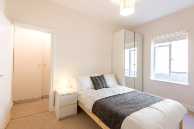Frognal, London - NW3 view 4
