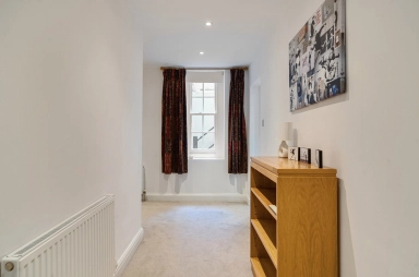 Netherhall Gardens, London - NW3 view 11