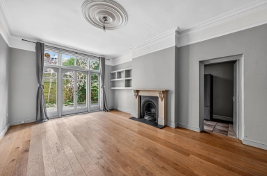 Glenmore Road, Belsize Park - NW3 view 2