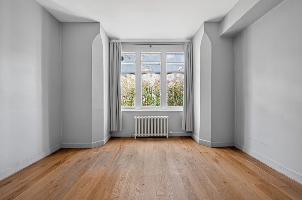 2 bedrooms apartments/flats for sale in Glenmore Road, Belsize Park - NW3 view 17