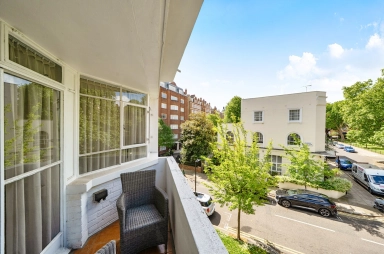 Prince Albert Road, St Johns Wood - NW8 view 3