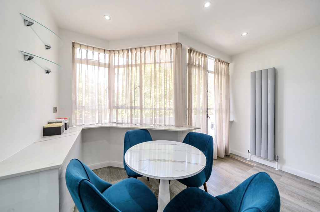 1 bedroom apartments/flats for sale in Prince Albert Road, St Johns Wood - NW8 view 24