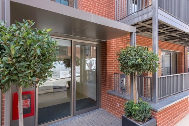 Kidderpore Avenue, London - NW3 view 12