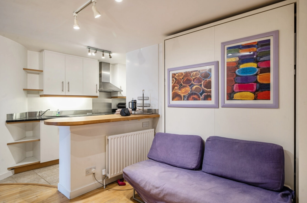 4 bedrooms houses for sale in Vane Close, Hampstead Village - NW3 view 16