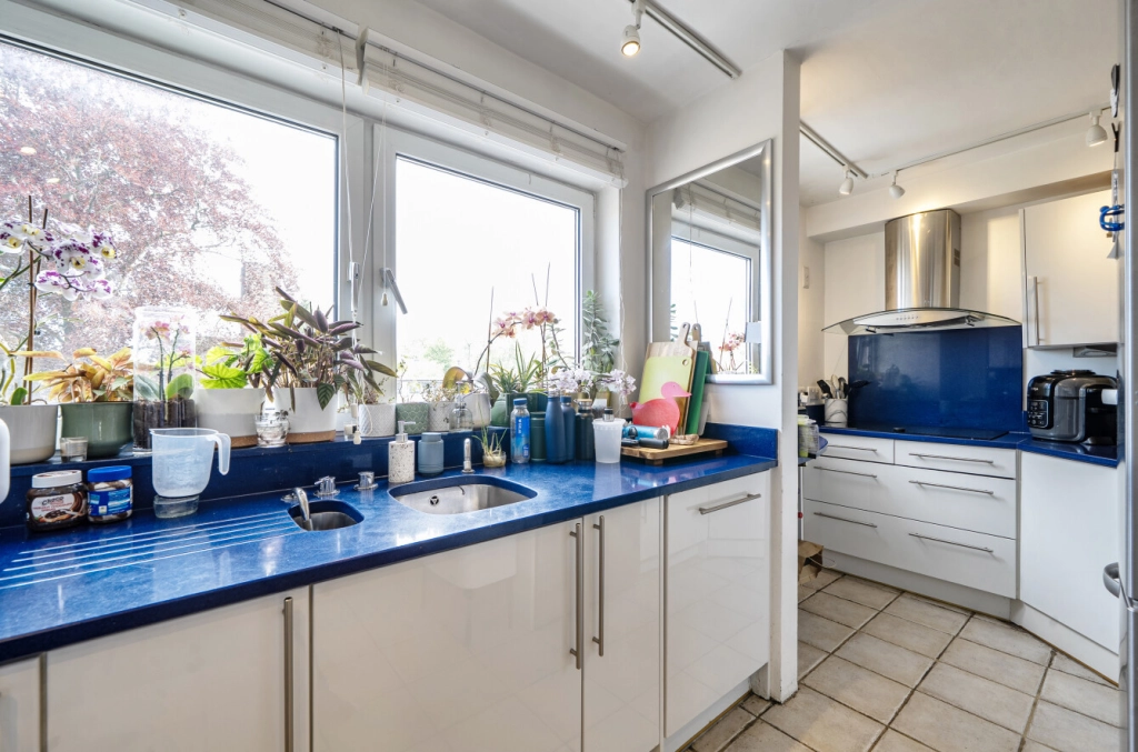 4 bedrooms houses for sale in Vane Close, Hampstead Village - NW3 view 12