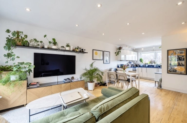 Vane Close, Hampstead Village - NW3 view 10