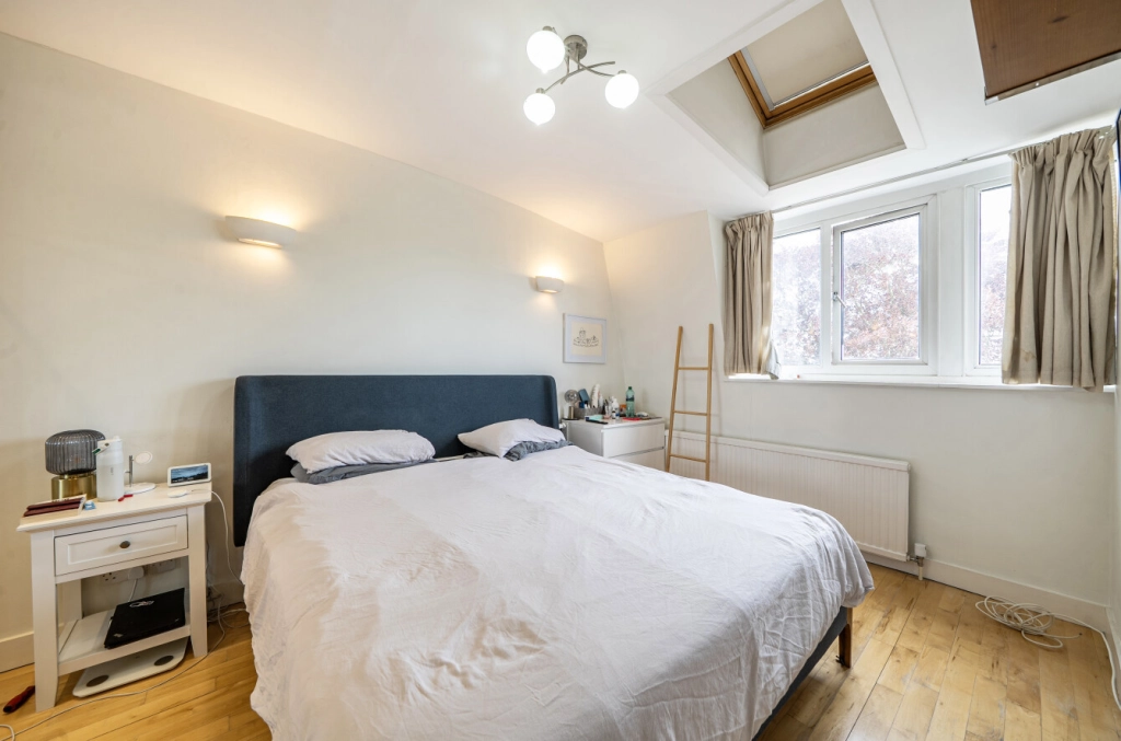 4 bedrooms houses for sale in Vane Close, Hampstead Village - NW3 view 7