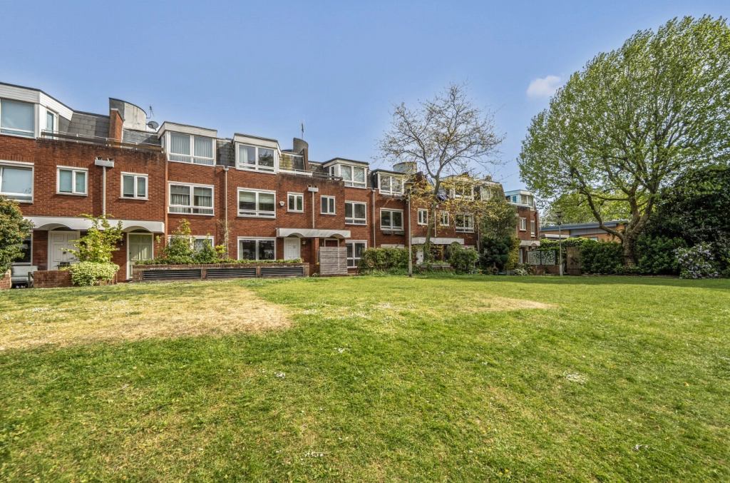 4 bedrooms houses for sale in Vane Close, Hampstead Village - NW3 view 17
