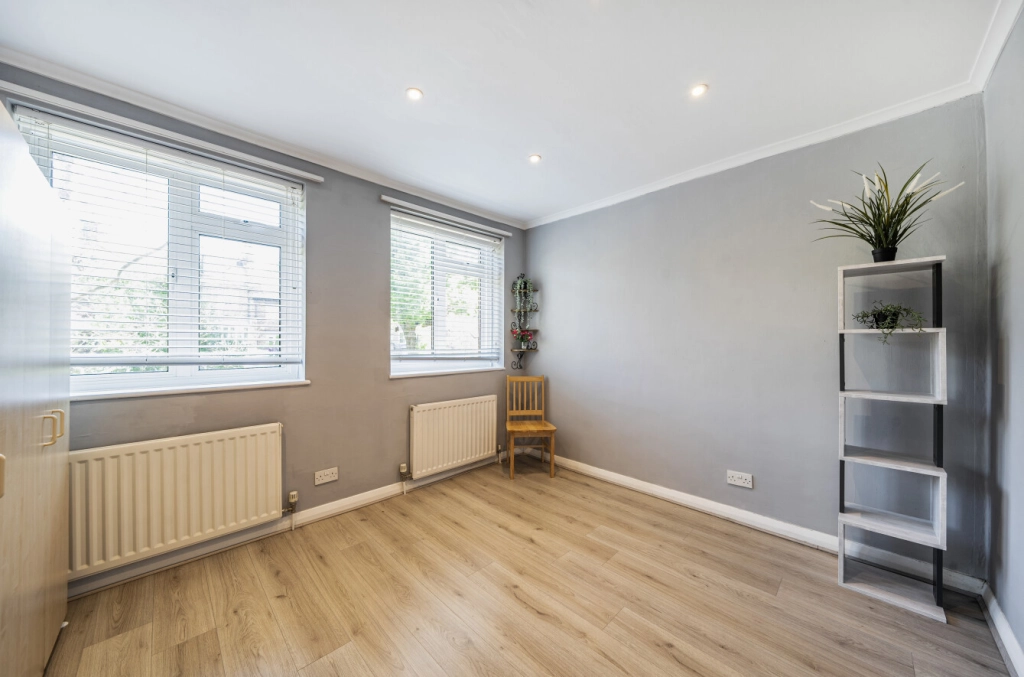 2 bedrooms apartments/flats for sale in Willow Road, Hampstead - NW3 view 8