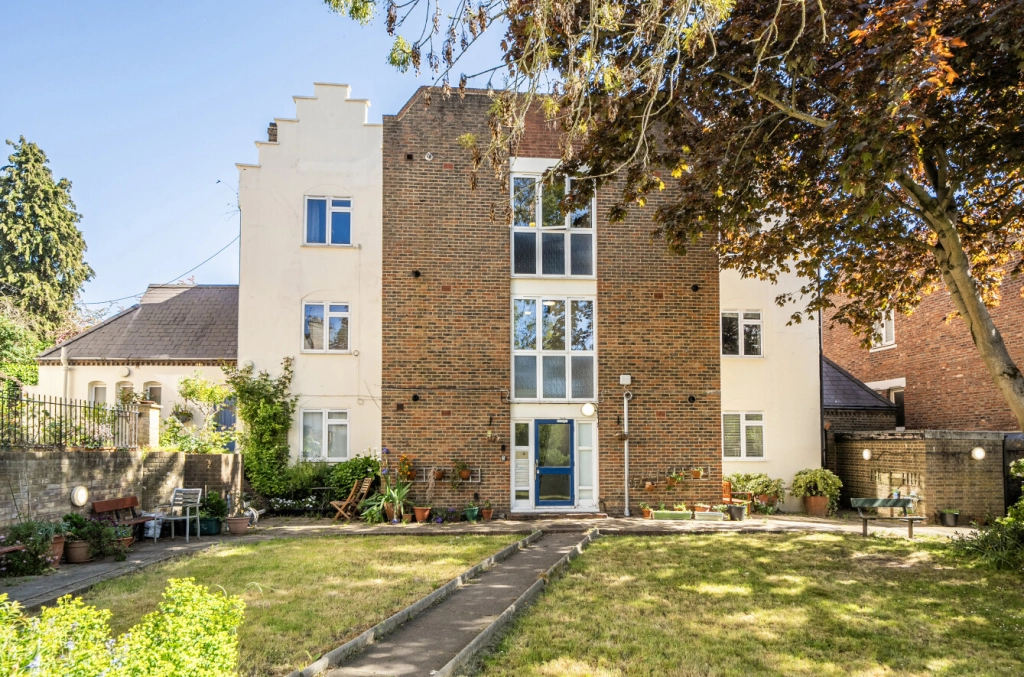 2 bedrooms apartments/flats for sale in Willow Road, Hampstead - NW3 view 13