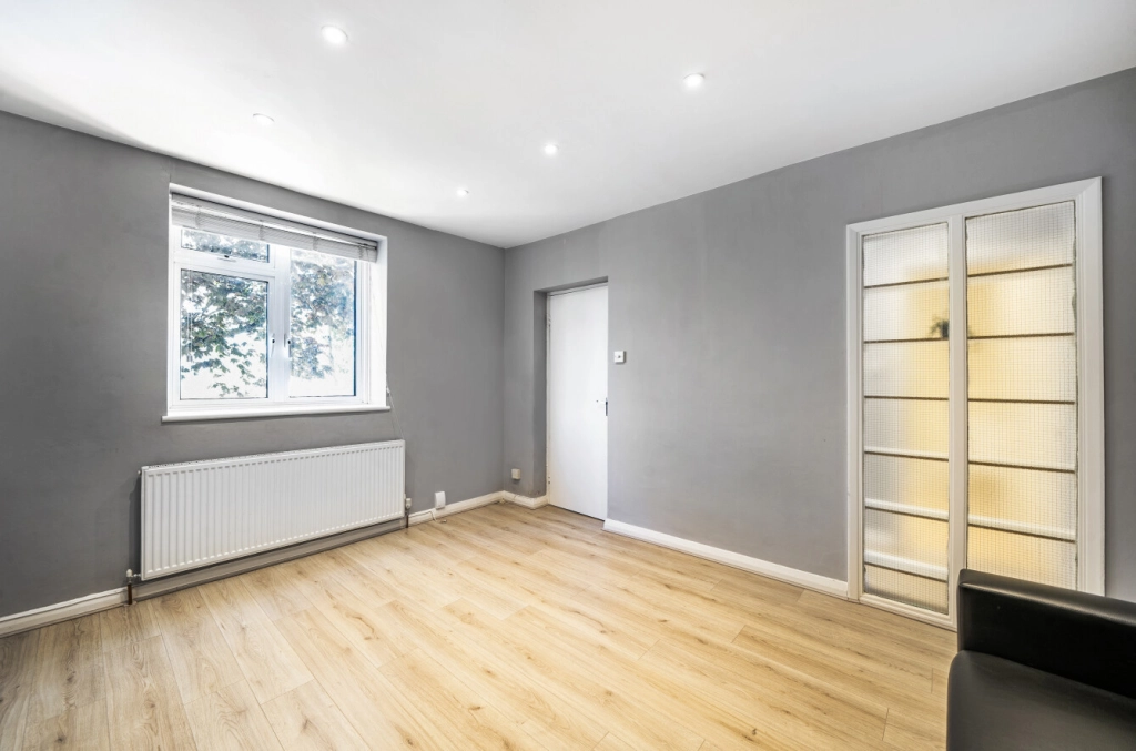 2 bedrooms apartments/flats for sale in Willow Road, Hampstead - NW3 view 9