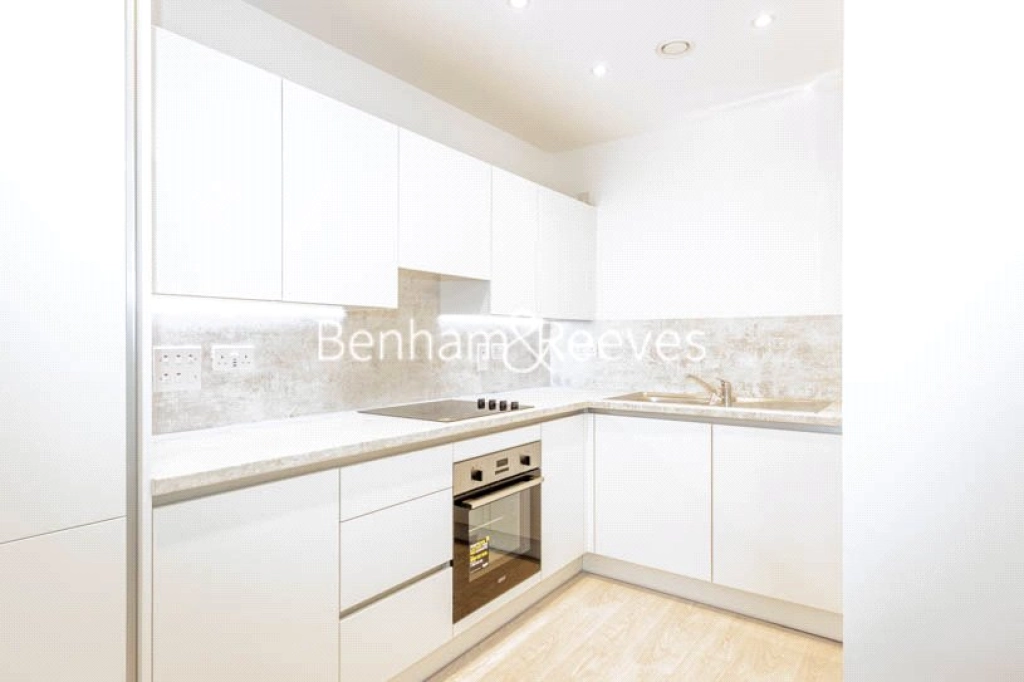 1 bedroom apartments/flats for sale in Perryfield Way, London - NW9 view 4