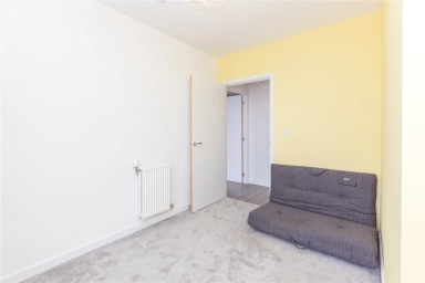 Medawar Drive, London - NW7 view 14