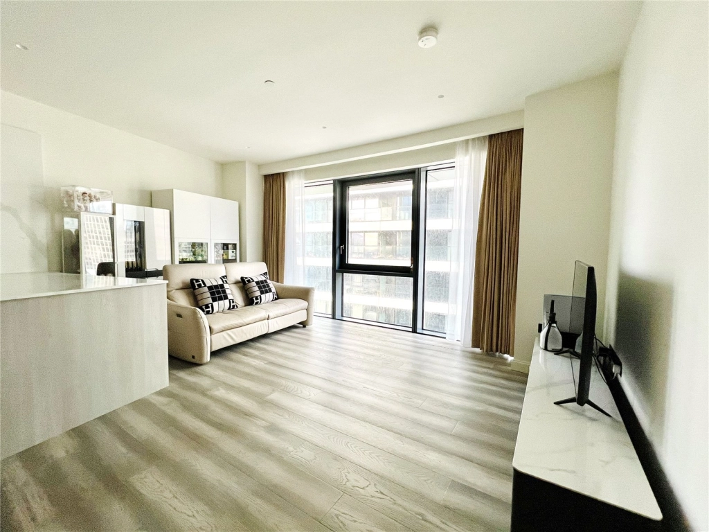 1 bedroom apartments/flats for sale in Marsh Wall, Canary Wharf - E22 view 2