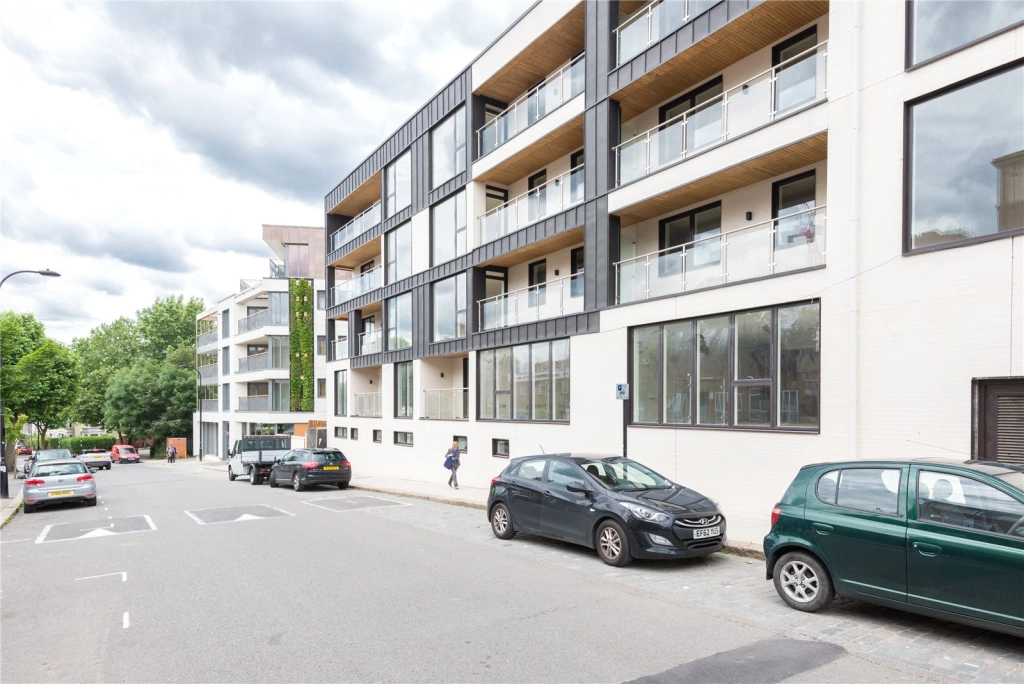 1 bedroom apartments/flats for sale in Iverson Road, London - NW6 view 7