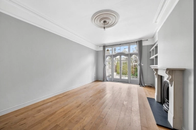 Glenmore Road, Belsize Park - NW3 view 2