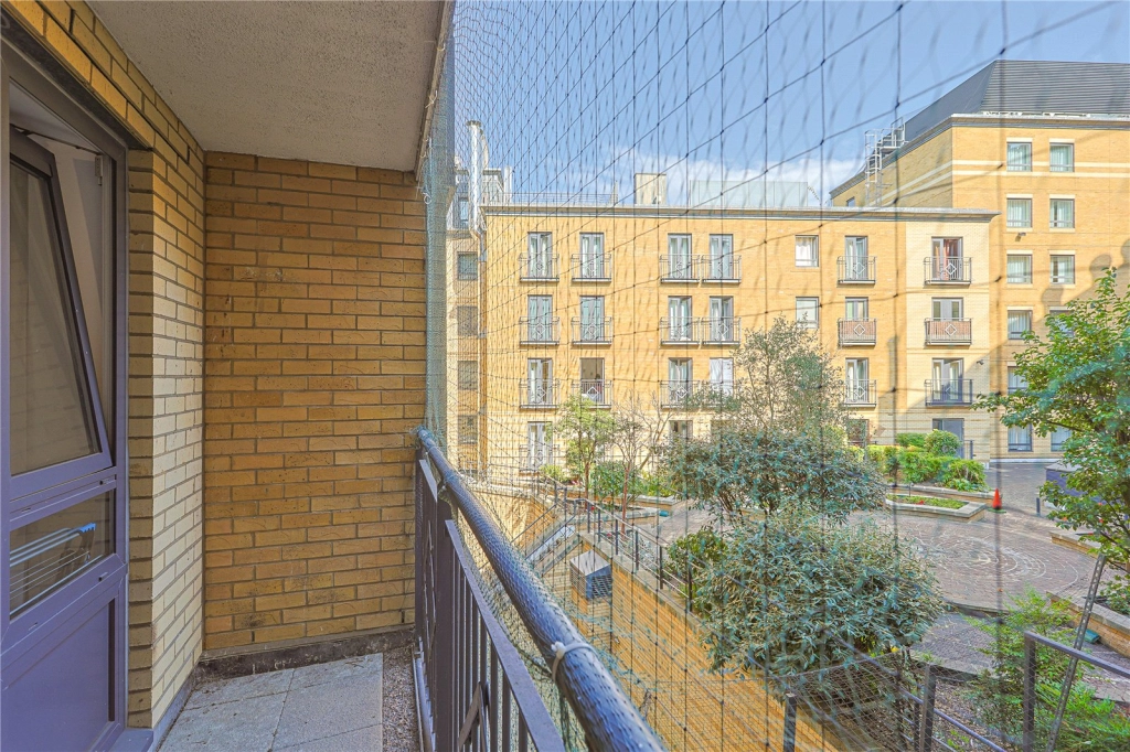 3 bedrooms apartments/flats for sale in Greville Road, London - NW6 view 7