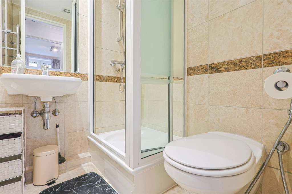 3 bedrooms apartments/flats for sale in Greville Road, London - NW6 view 15