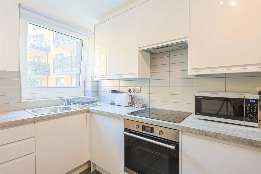 3 bedrooms apartments/flats for sale in Greville Road, London - NW6 view 6