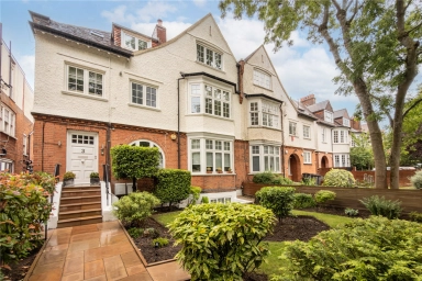 Platts Lane, London - NW3 view 1